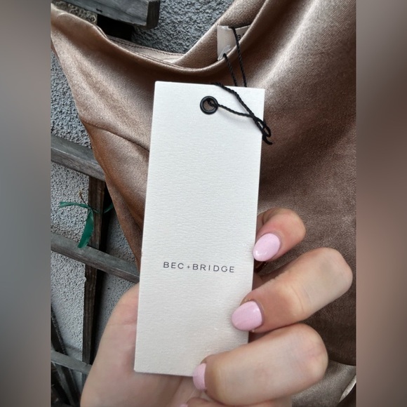 Bec + Bridge THE DREAMER ASYM DRESS in golden New with Tags! - Picture 11 of 12